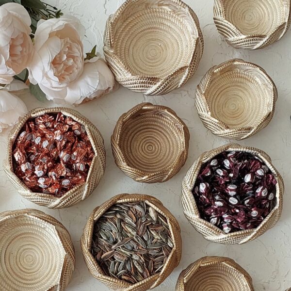 قندان و شکلات خوری