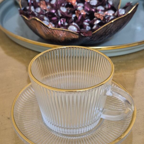 فنجان نعلبکی بلور لبه طلایی