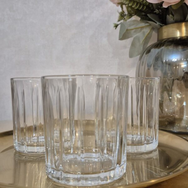 لیوان بلور شیار دار